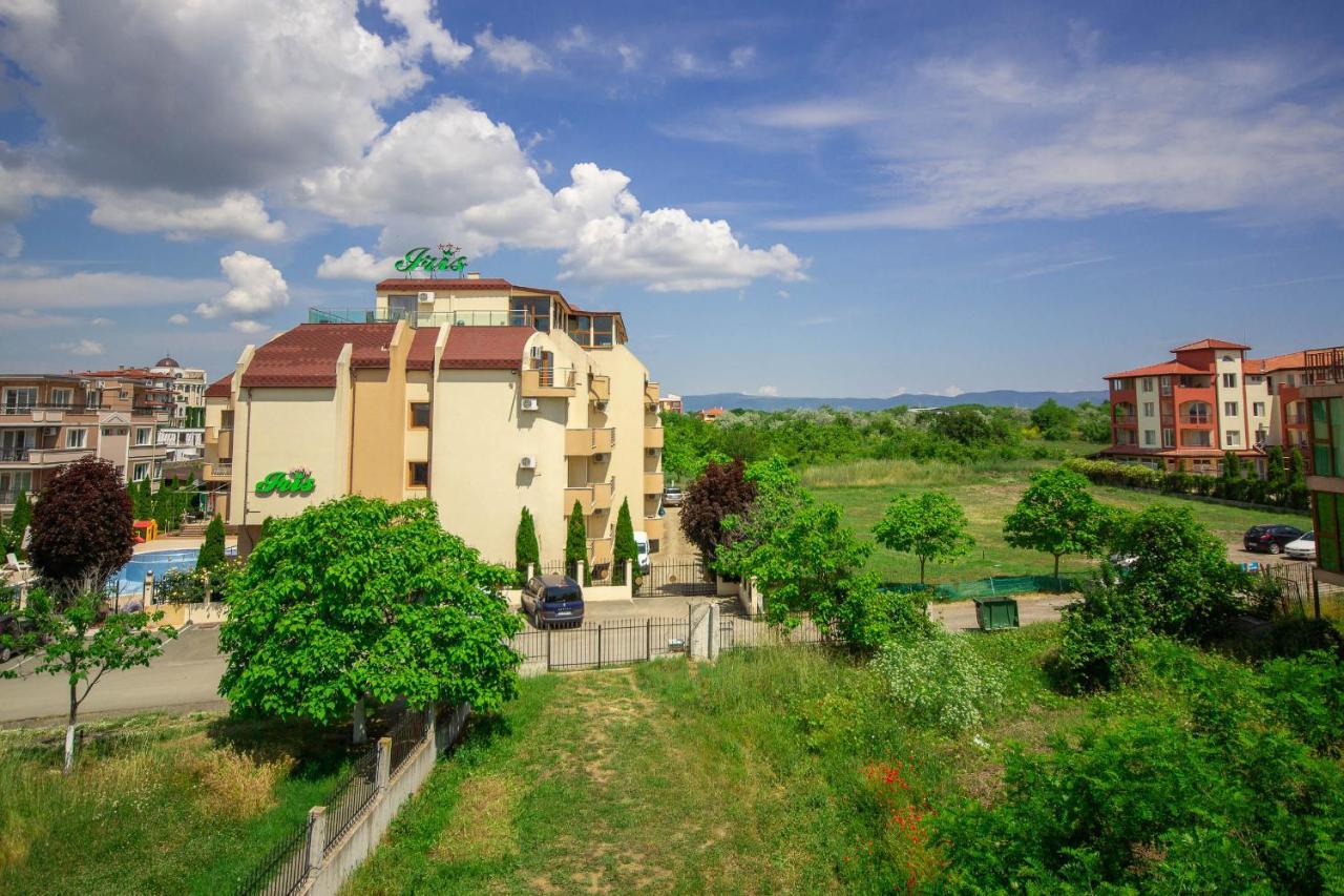 Hotel Czech Rhapsody Nesebăr Exterior foto